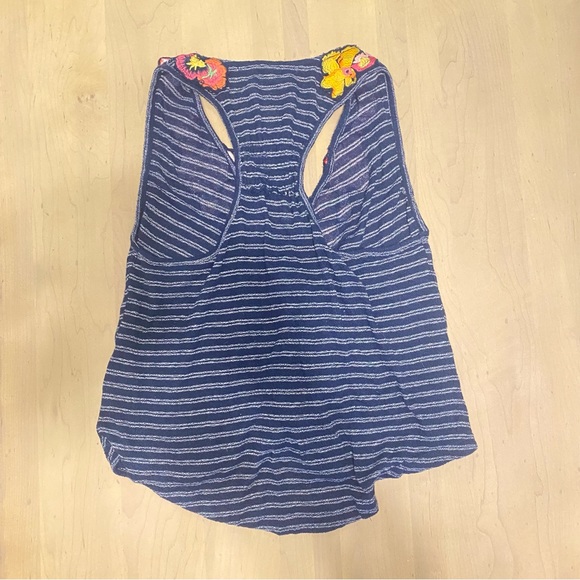 Free People Navy Tank Top with White stripes and Flower Appliqué - XS - Picture 4 of 4
